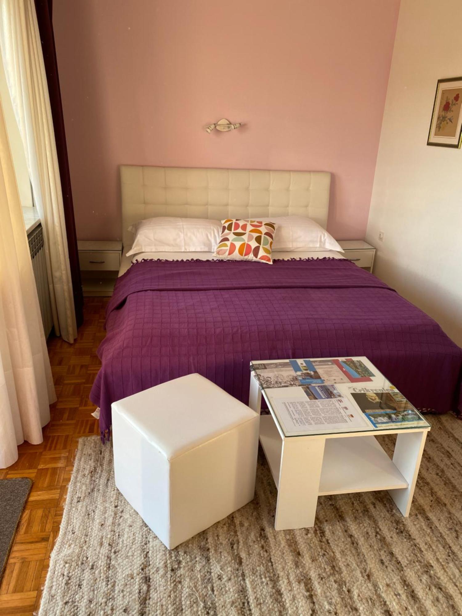 Family Apartments Vesna- 100 M Beach -Center Цриквениця Екстер'єр фото